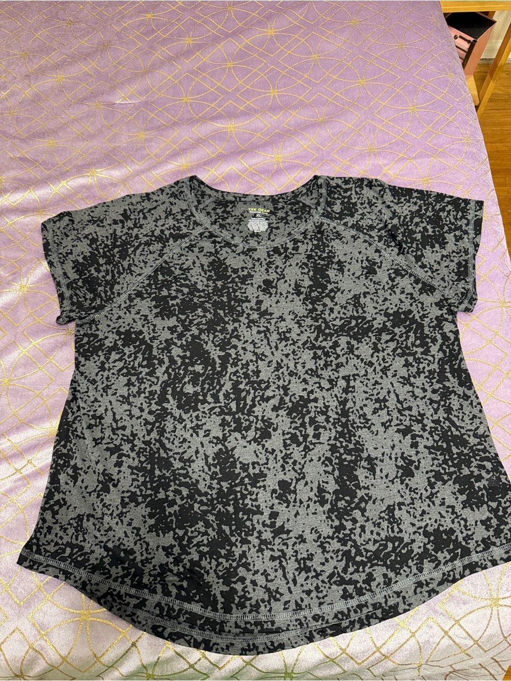 💥 WOMANS tek gear Black and Gray Short Sleeve Athletic Tee